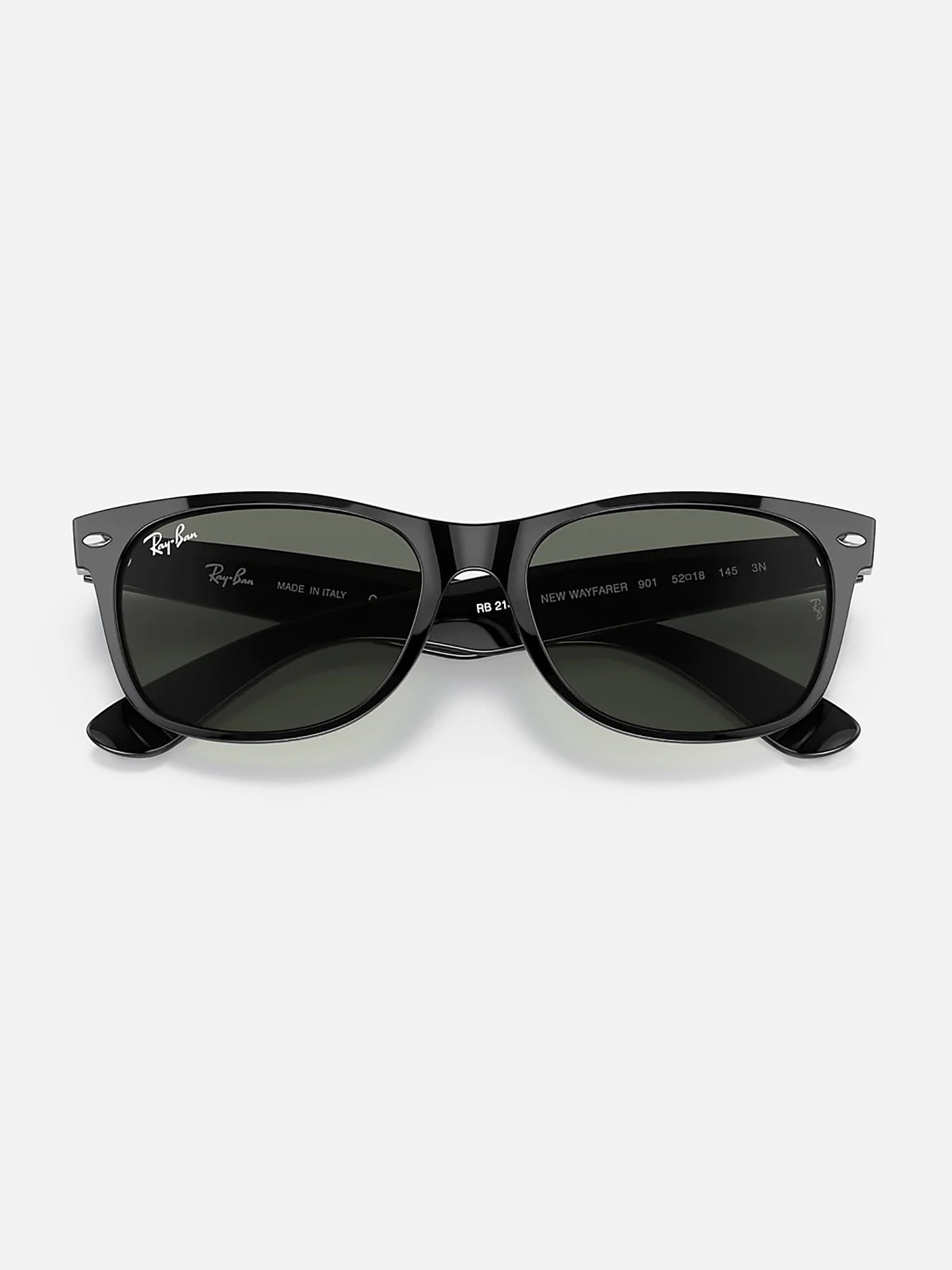 Ray Ban New Wayfarer Classic Sunglasses 168.00 Saint Bernard