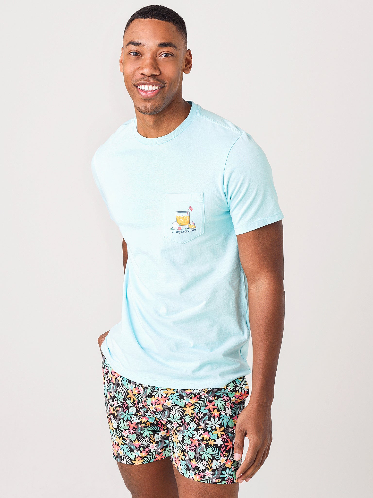 Vineyard Vines Men's Cocktail Short-Sleeve Pocket T-Shirt