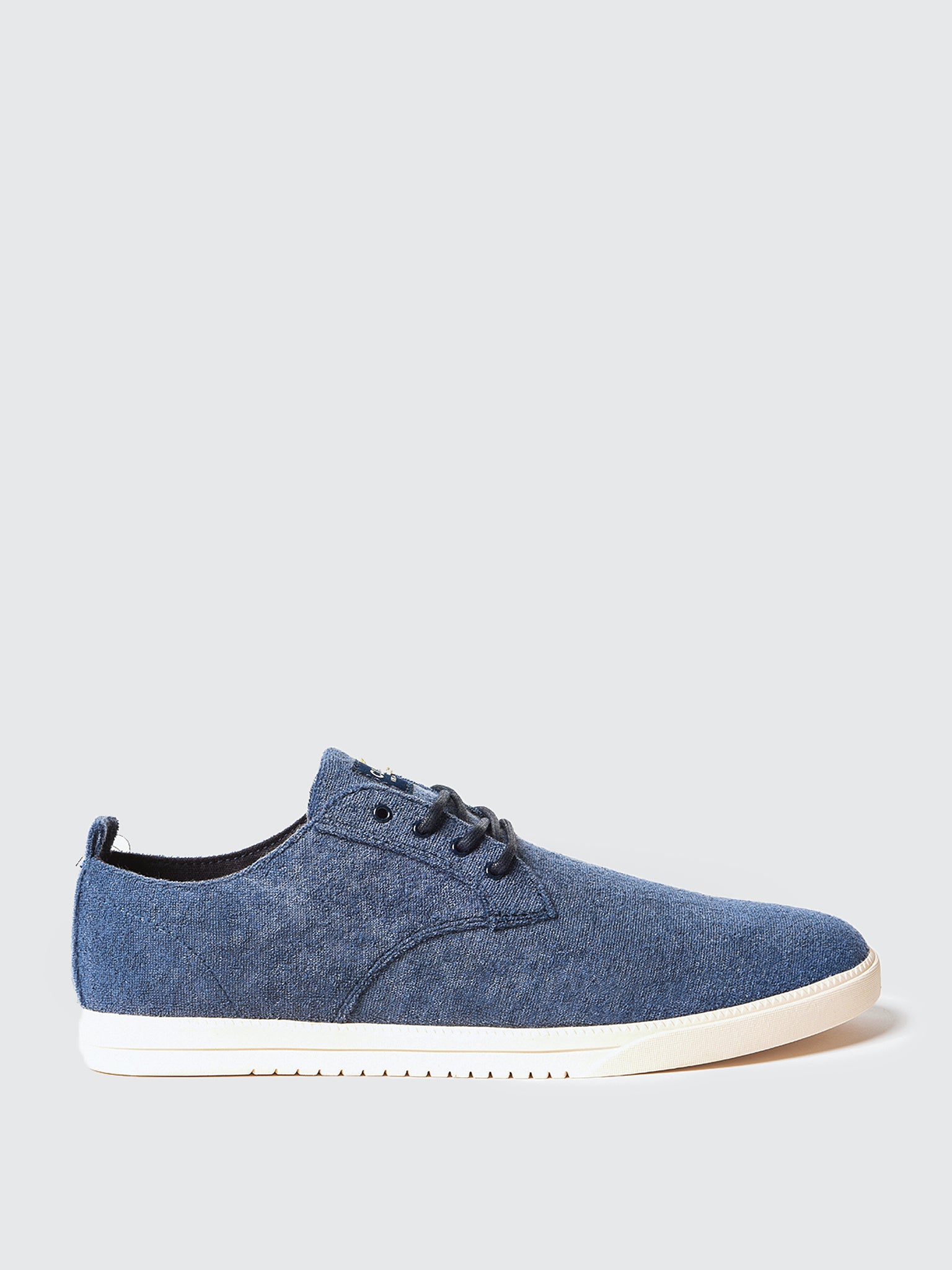 Clae hot sale ellington textile