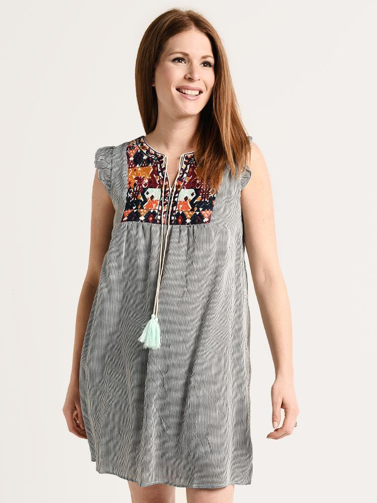 Thml embroidered outlet shift dress