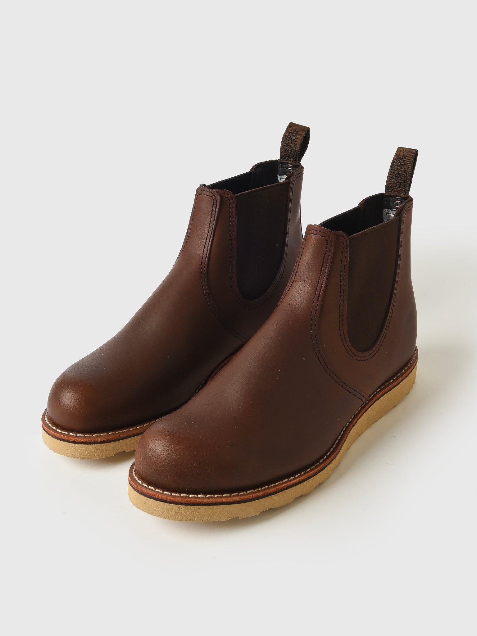 Red Wing Men s Classic Chelsea Boots