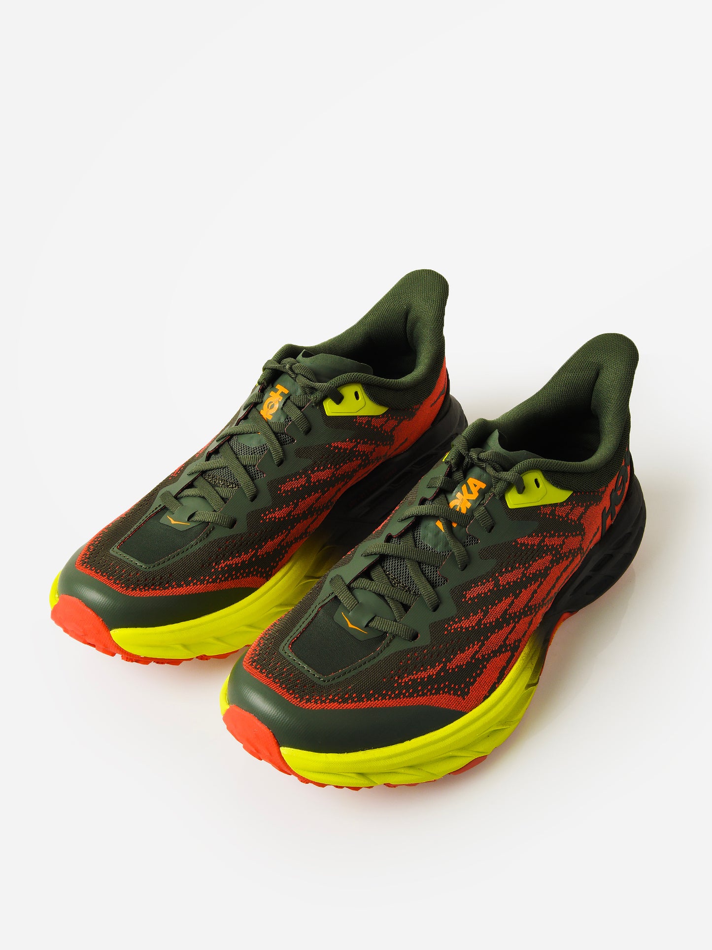 HOKA Men's Speedgoat 5 Running Shoe