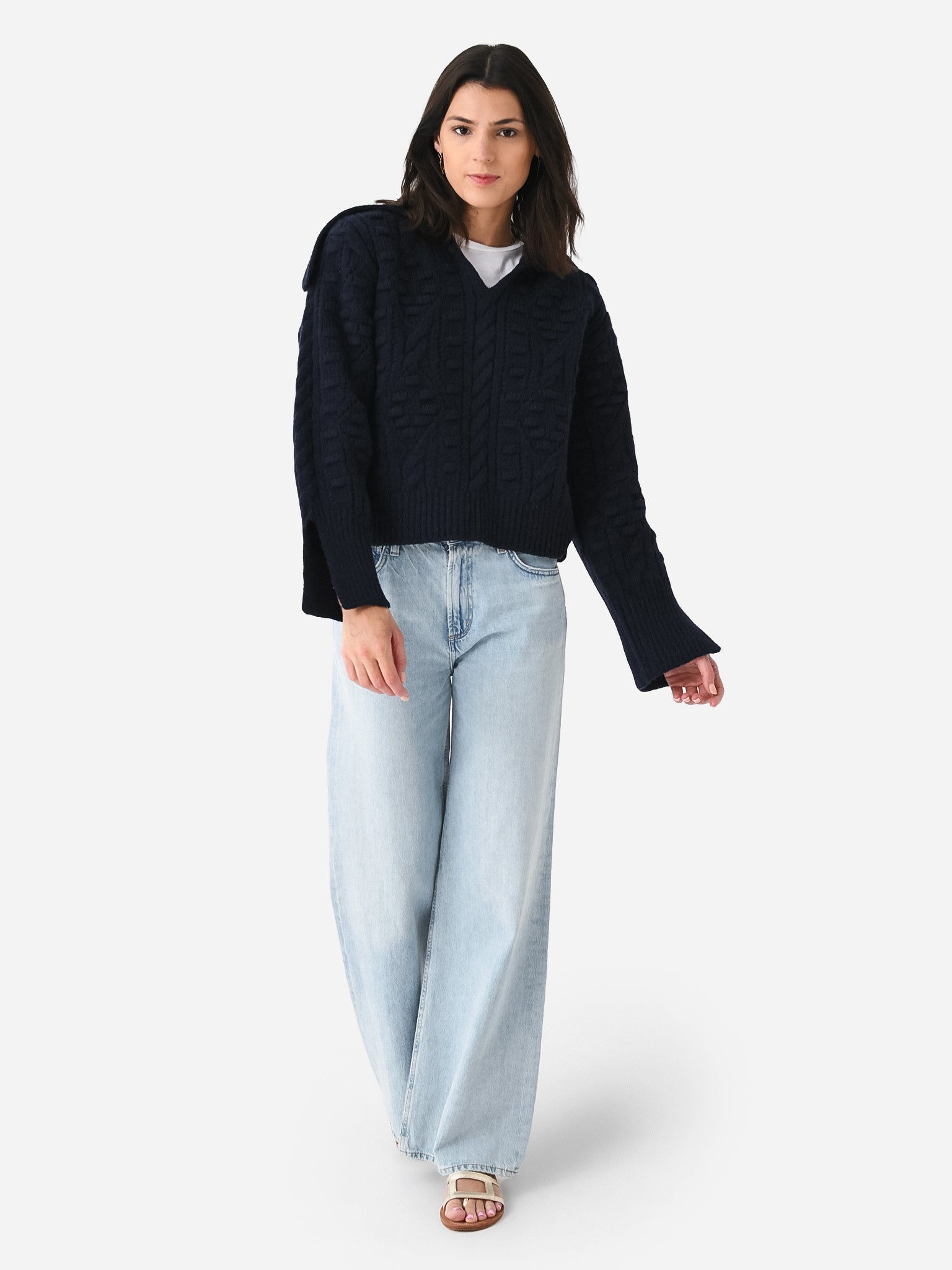 AW23-019xNAVY-alt1