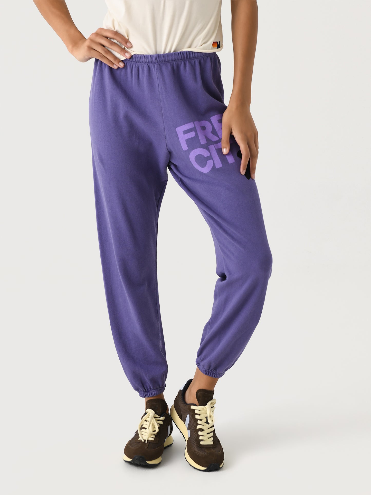 FREE CITY Women's Large Logo Sweatpant