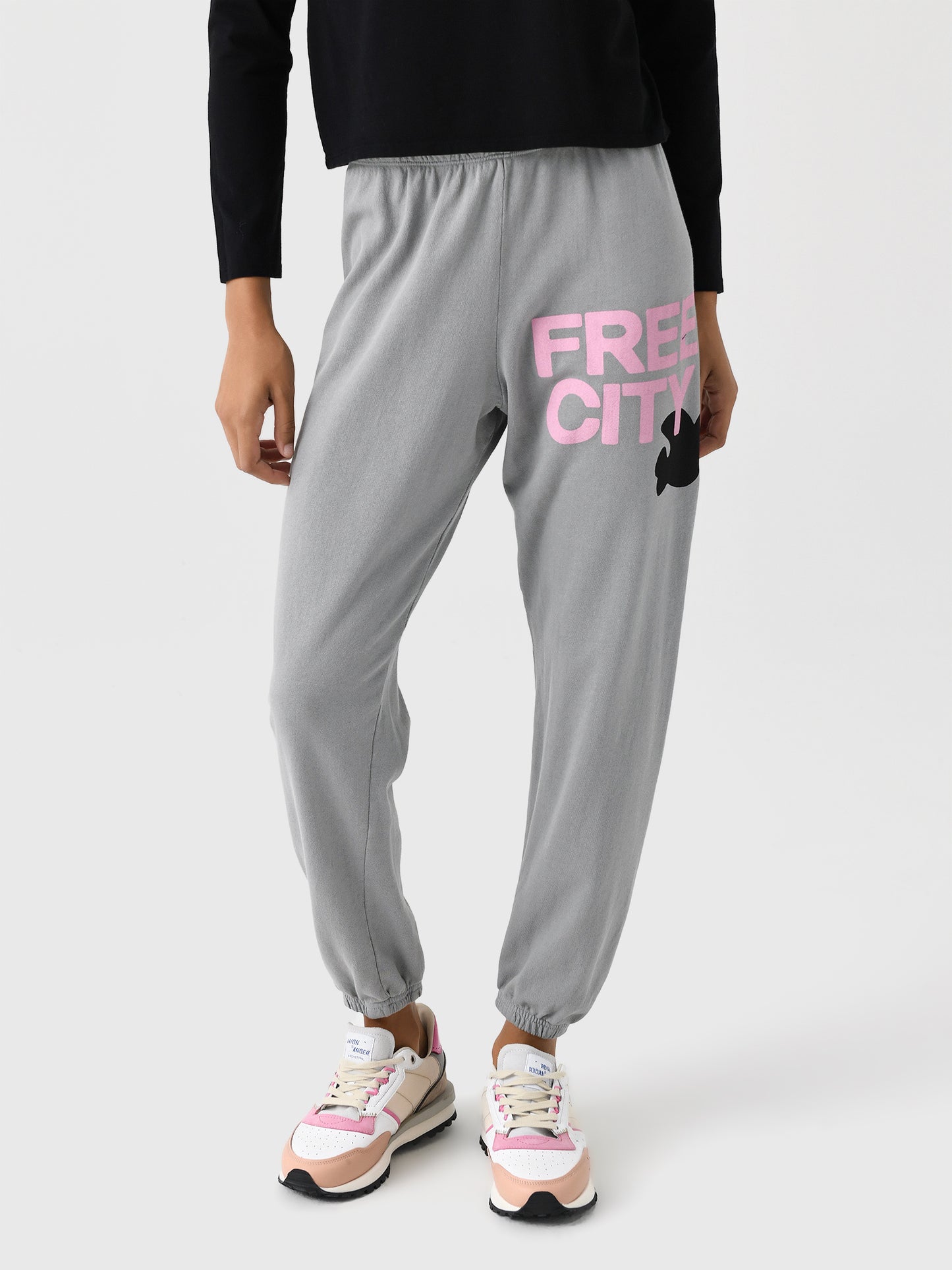 FREE CITY Women's Large Logo Sweatpant