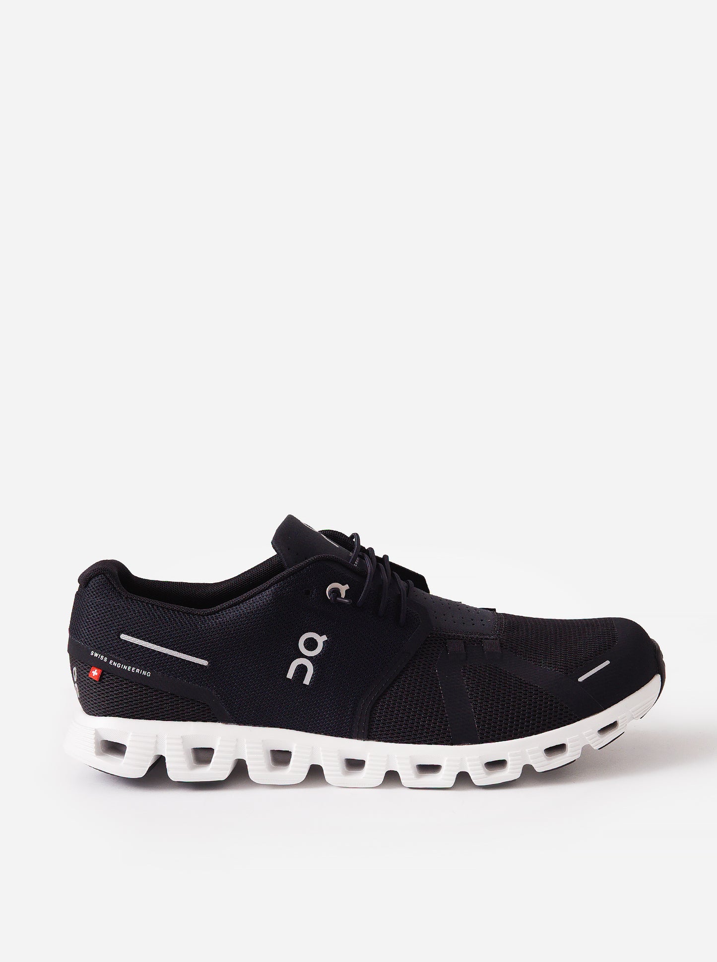 ON Men's Cloud 5 Sneaker