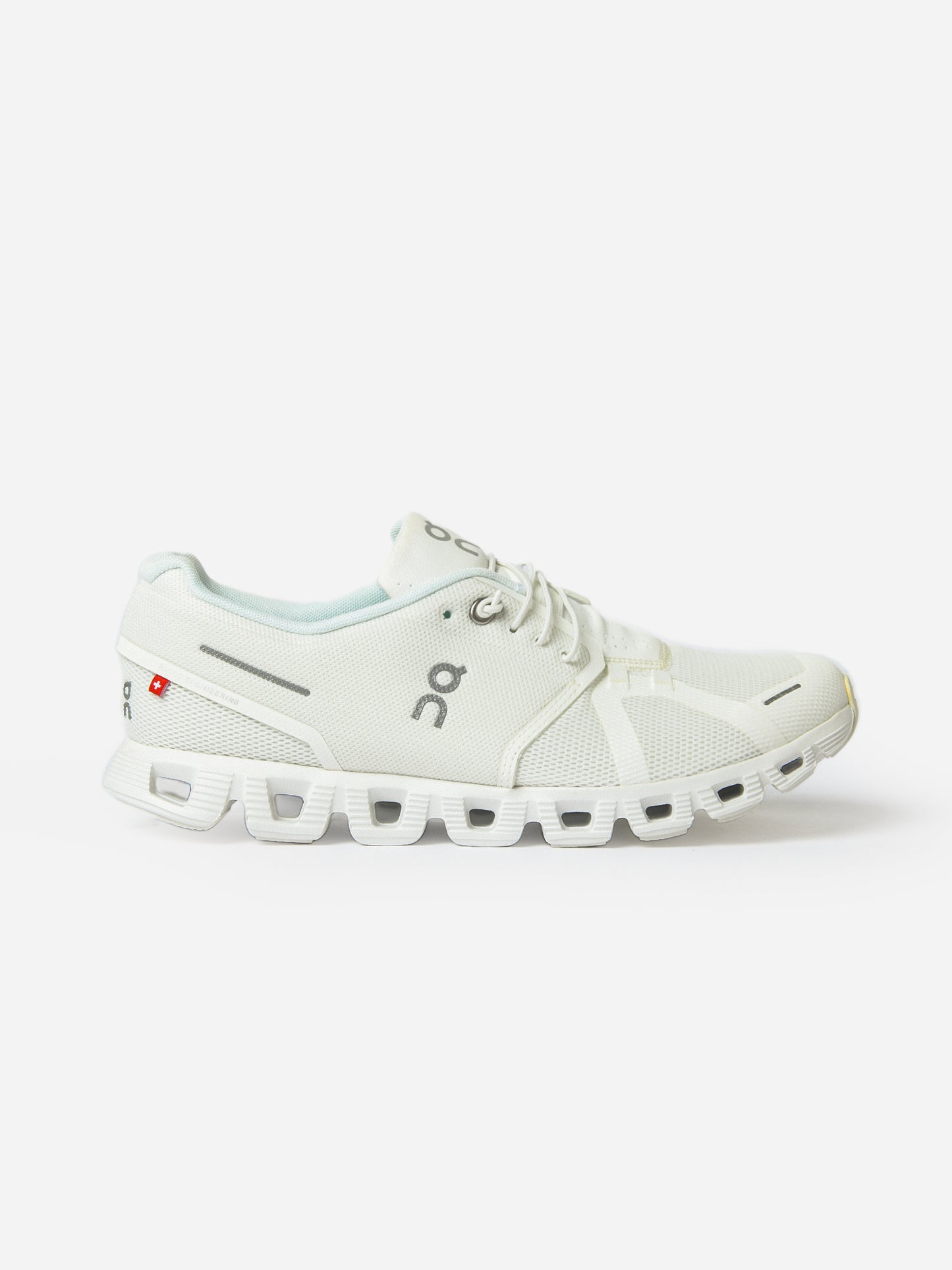 ON Men's Cloud 5 Sneaker