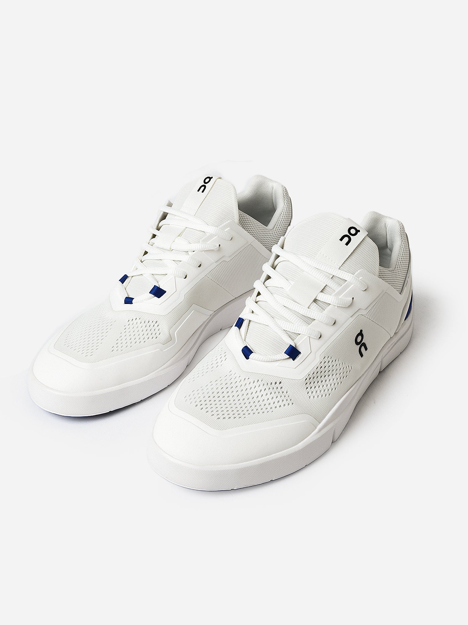 On The Roger Spin Sneakers in White