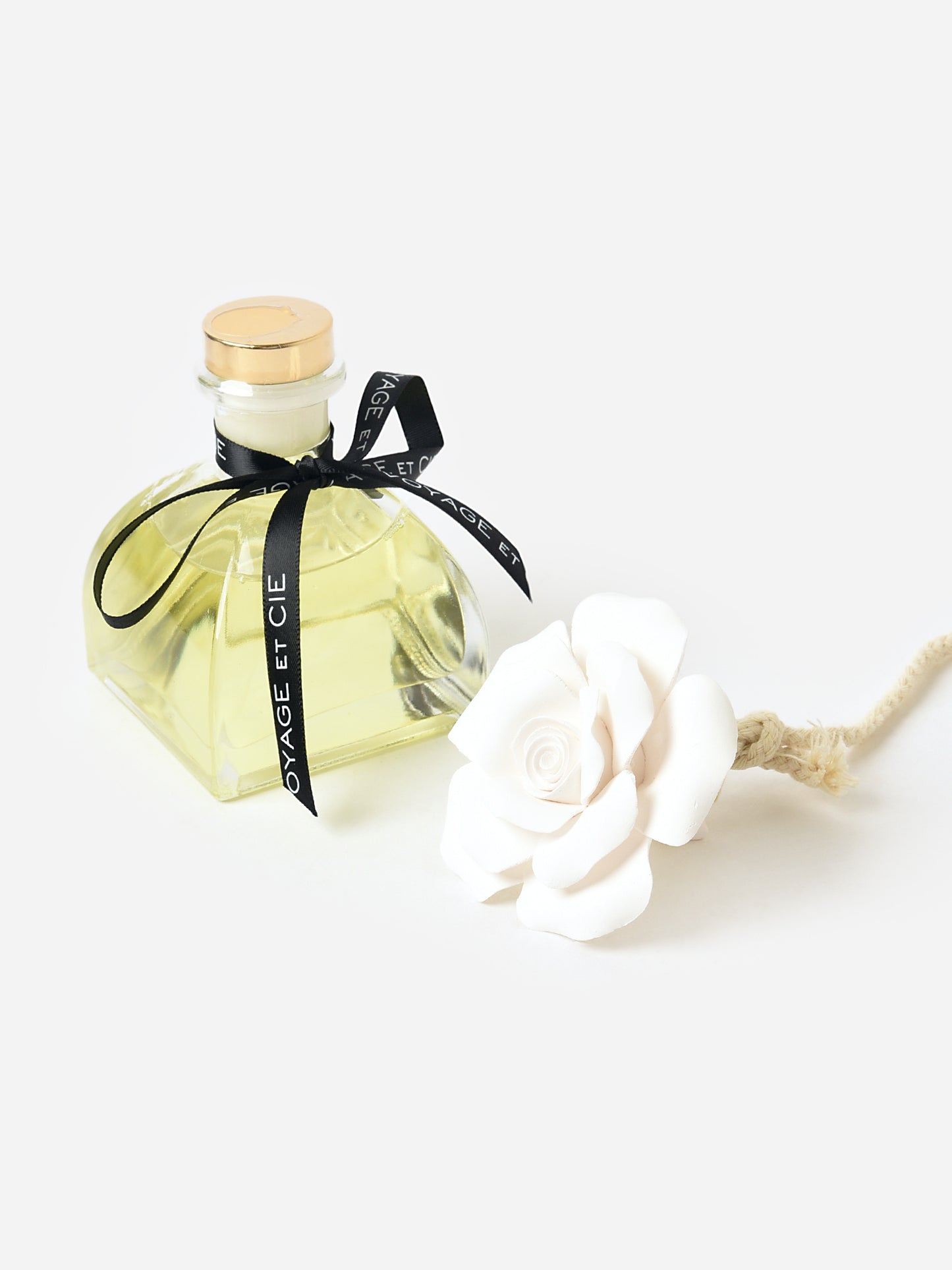 Voyage Et Cie Porcelain Rose Diffuser