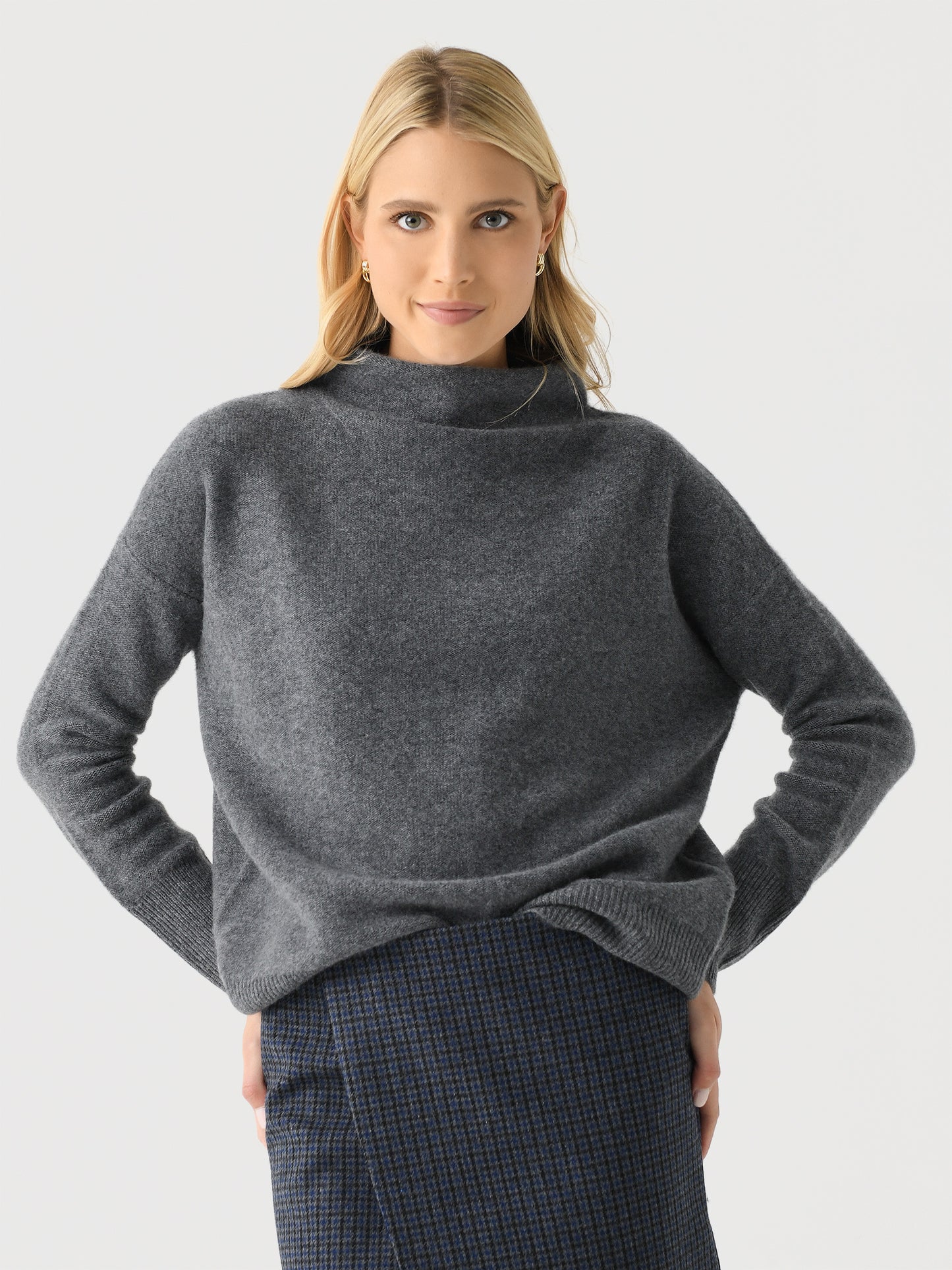 Vince Women's Plush Cashmere Funnel Neck Sweater