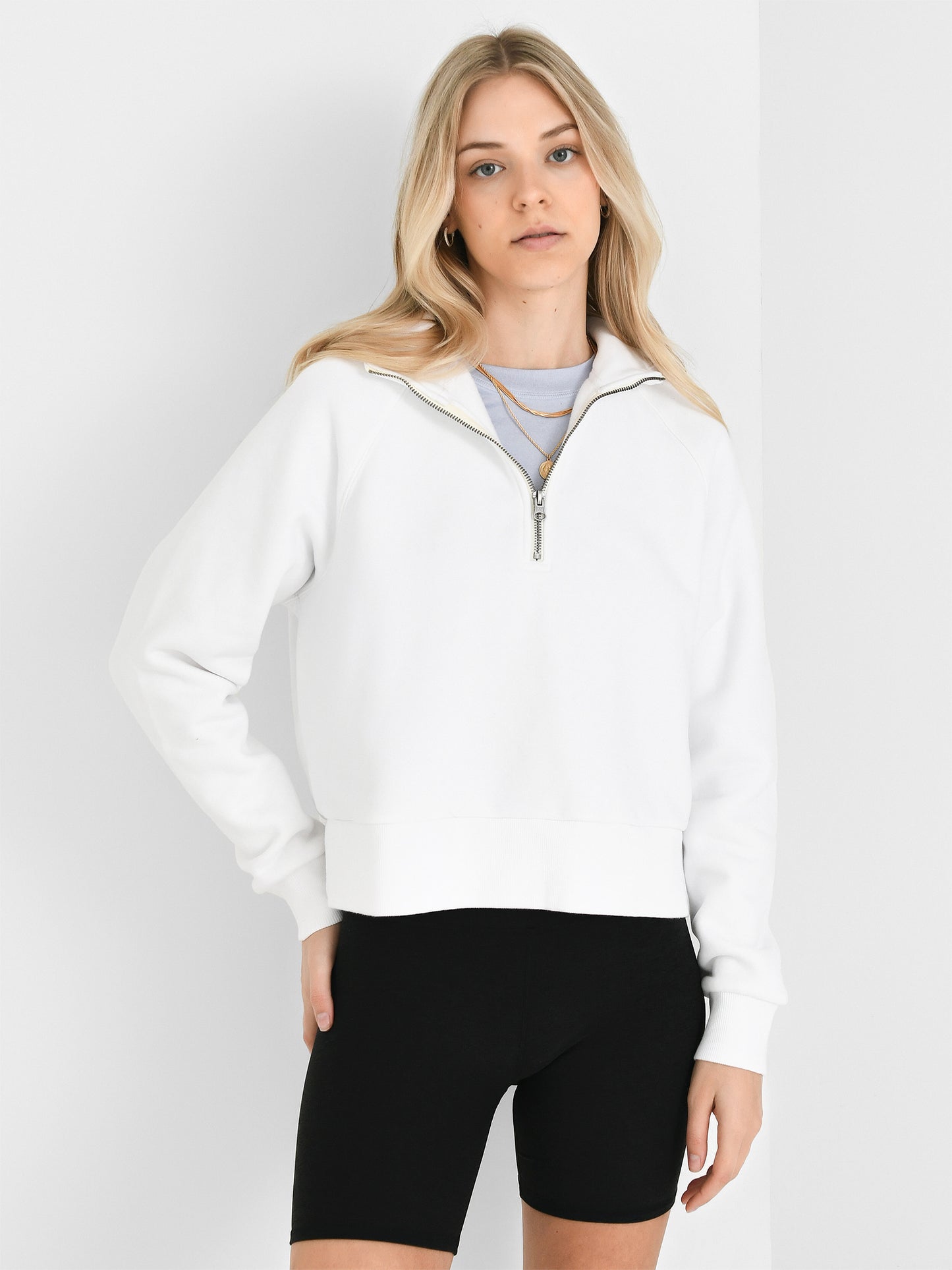 Vuori Women's Restore Half-Zip Hoodie