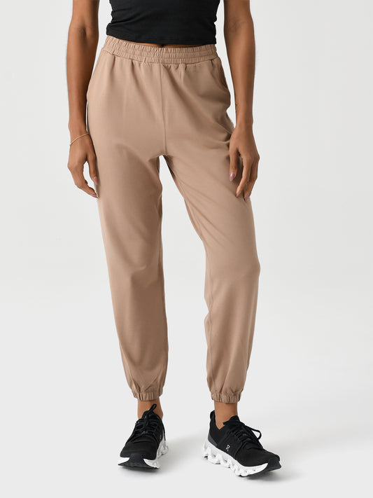 Vuori Women's Boyfriend Jogger