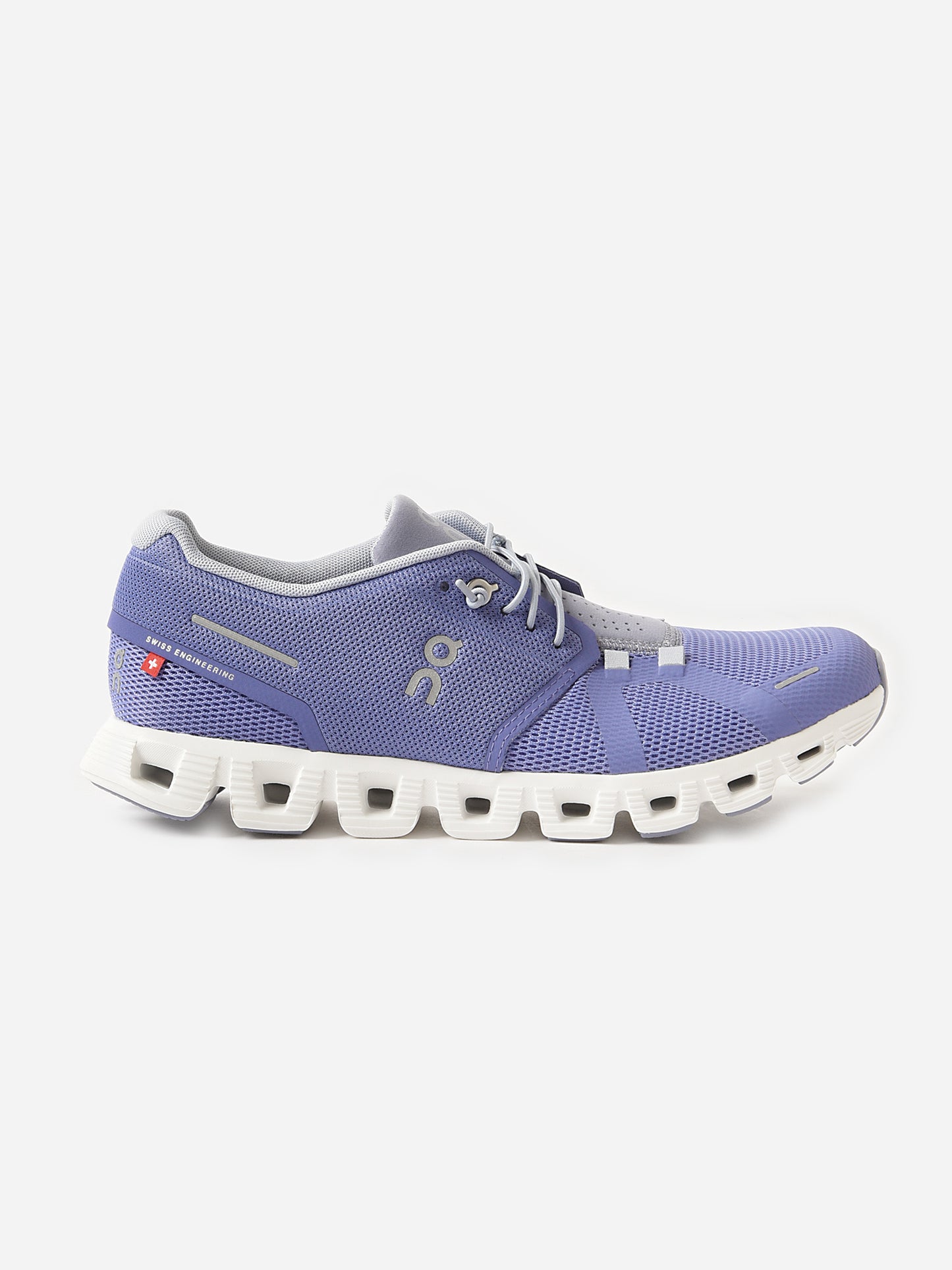 ON Women's Cloud 5 Sneaker