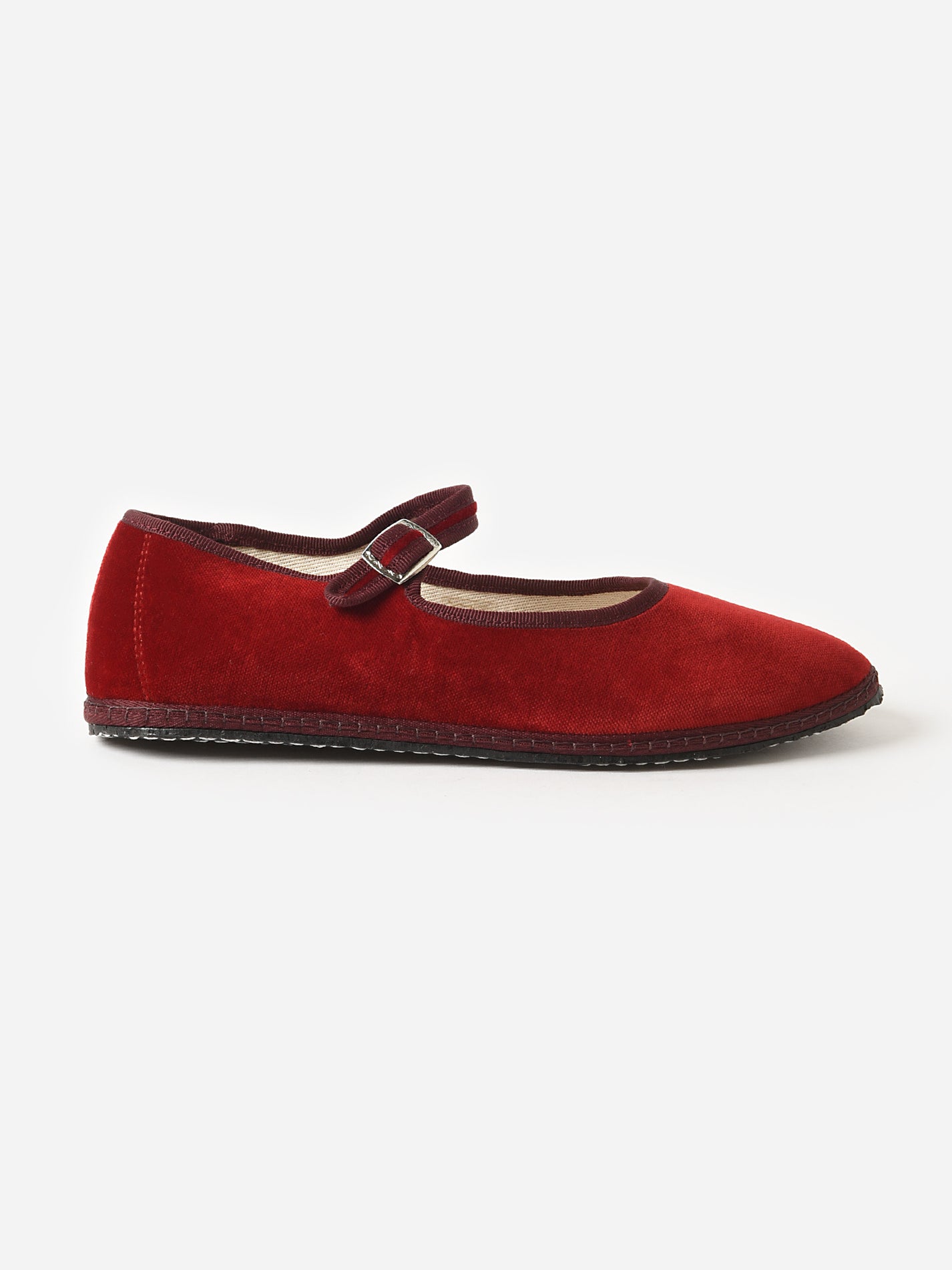 Vibi Venezia Women's Mary Jane Velvet Furlana Flat – saintbernard.com