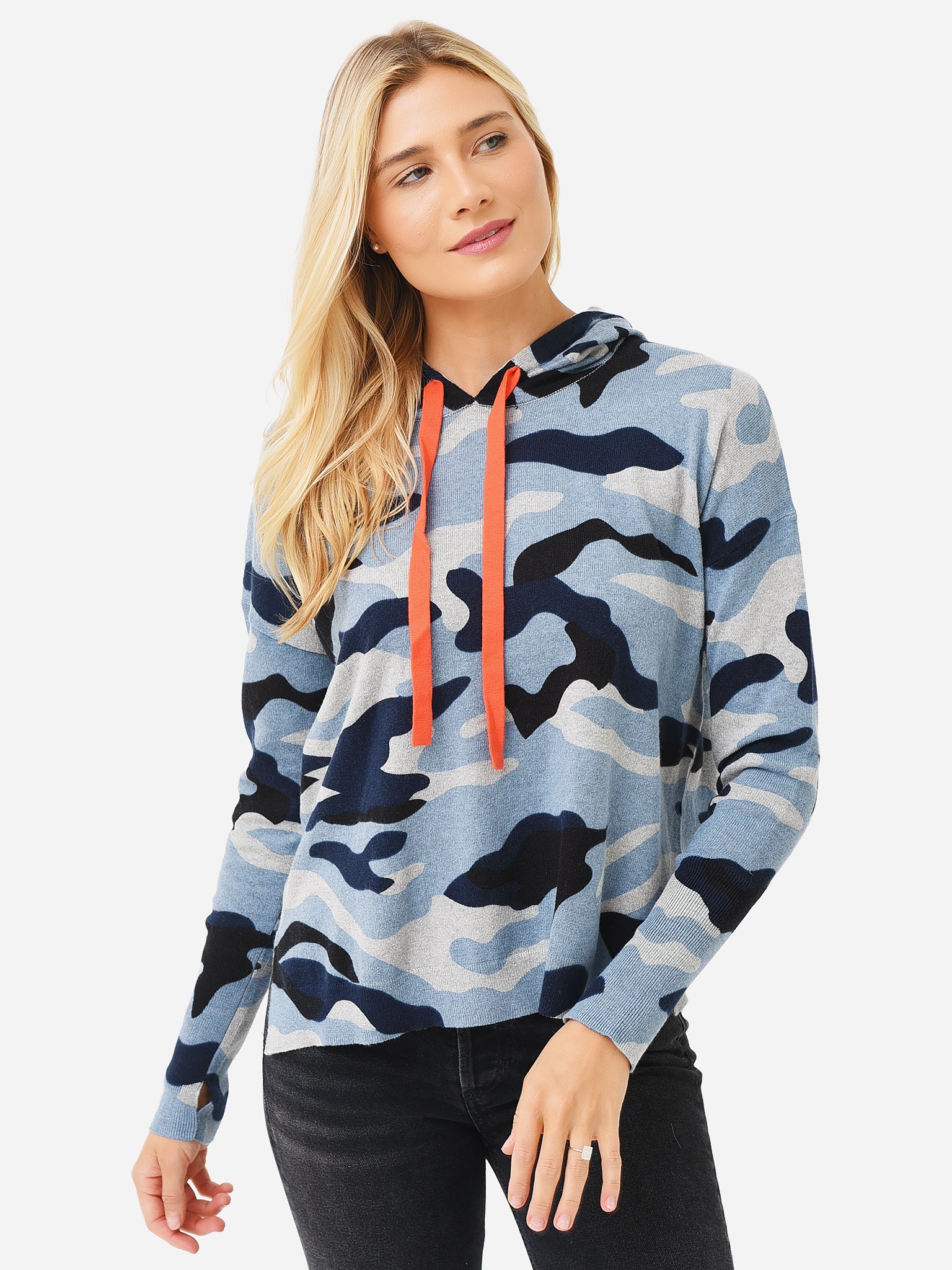 J Society Women's Camo Hoodie – saintbernard.com