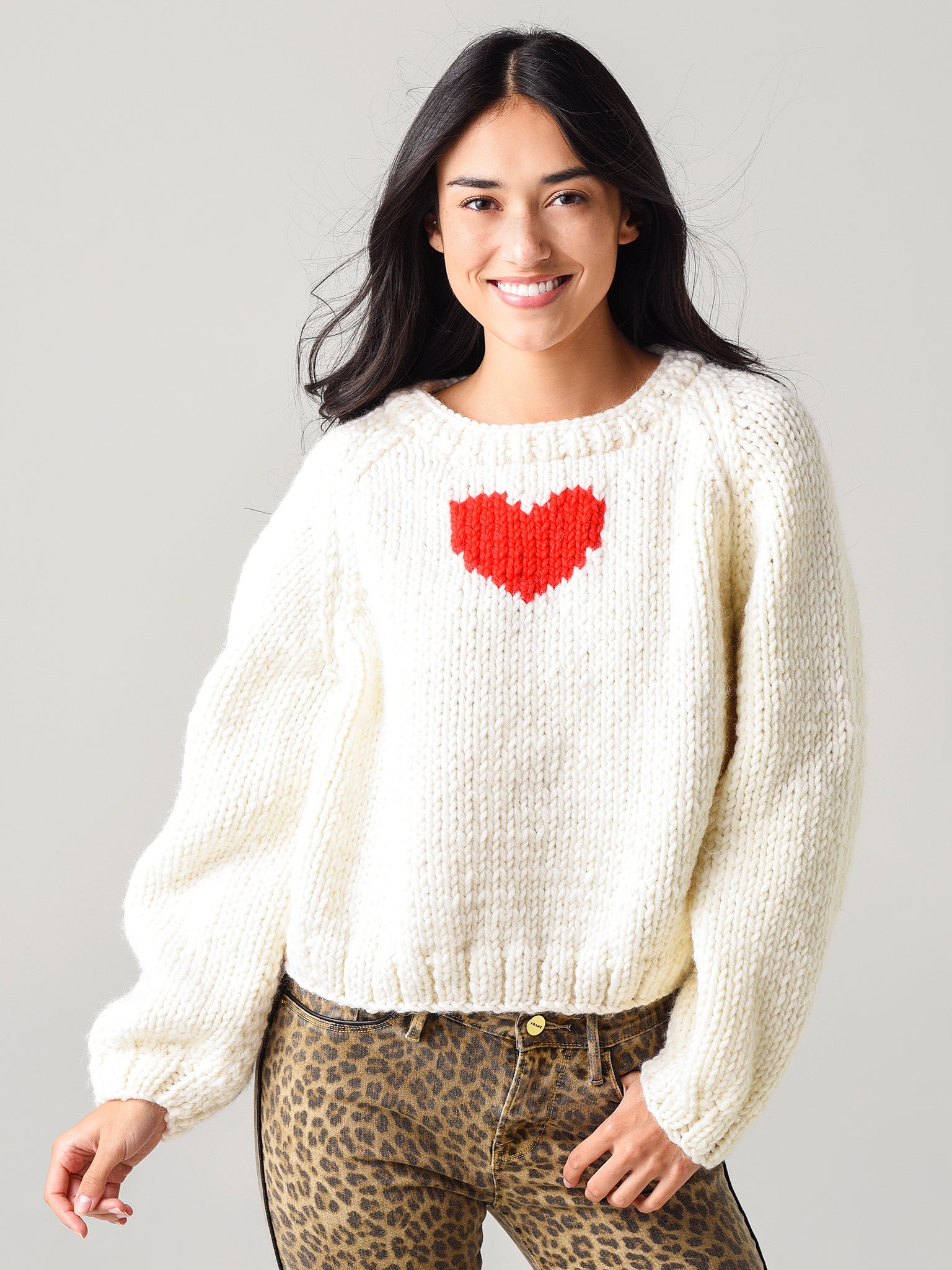 Gogo Women's Heart Pullover Sweater – saintbernard.com