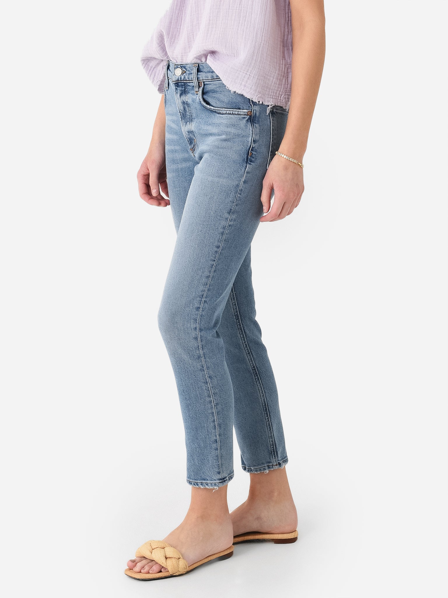 Agolde Women s Willow Mid Rise Slim Crop Jean saintbernard