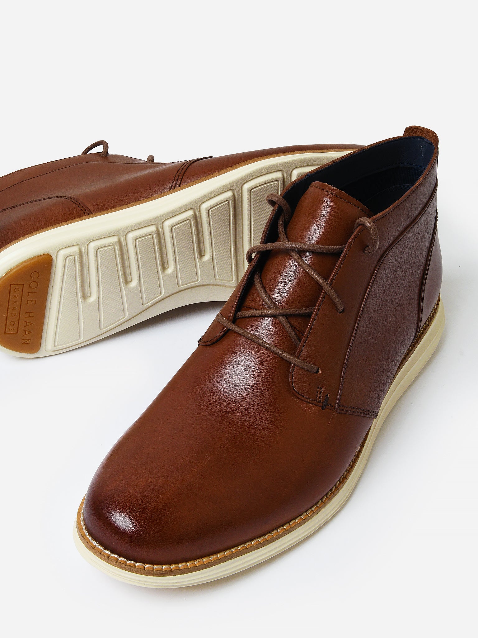 Cole haan grand sales os chukka