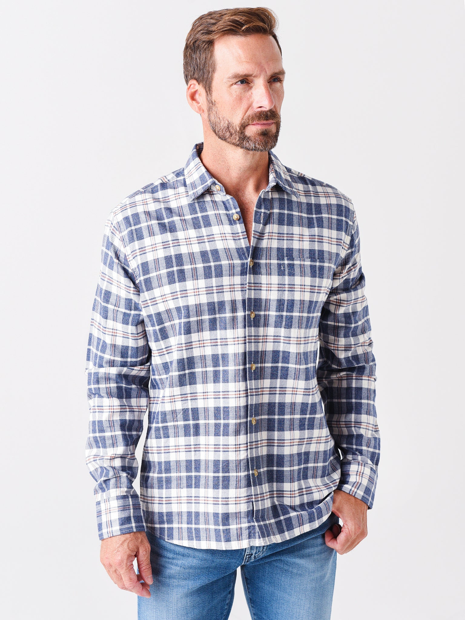 Faherty Brand Men's Stretch Featherweight Flannel Shirt – saintbernard.com