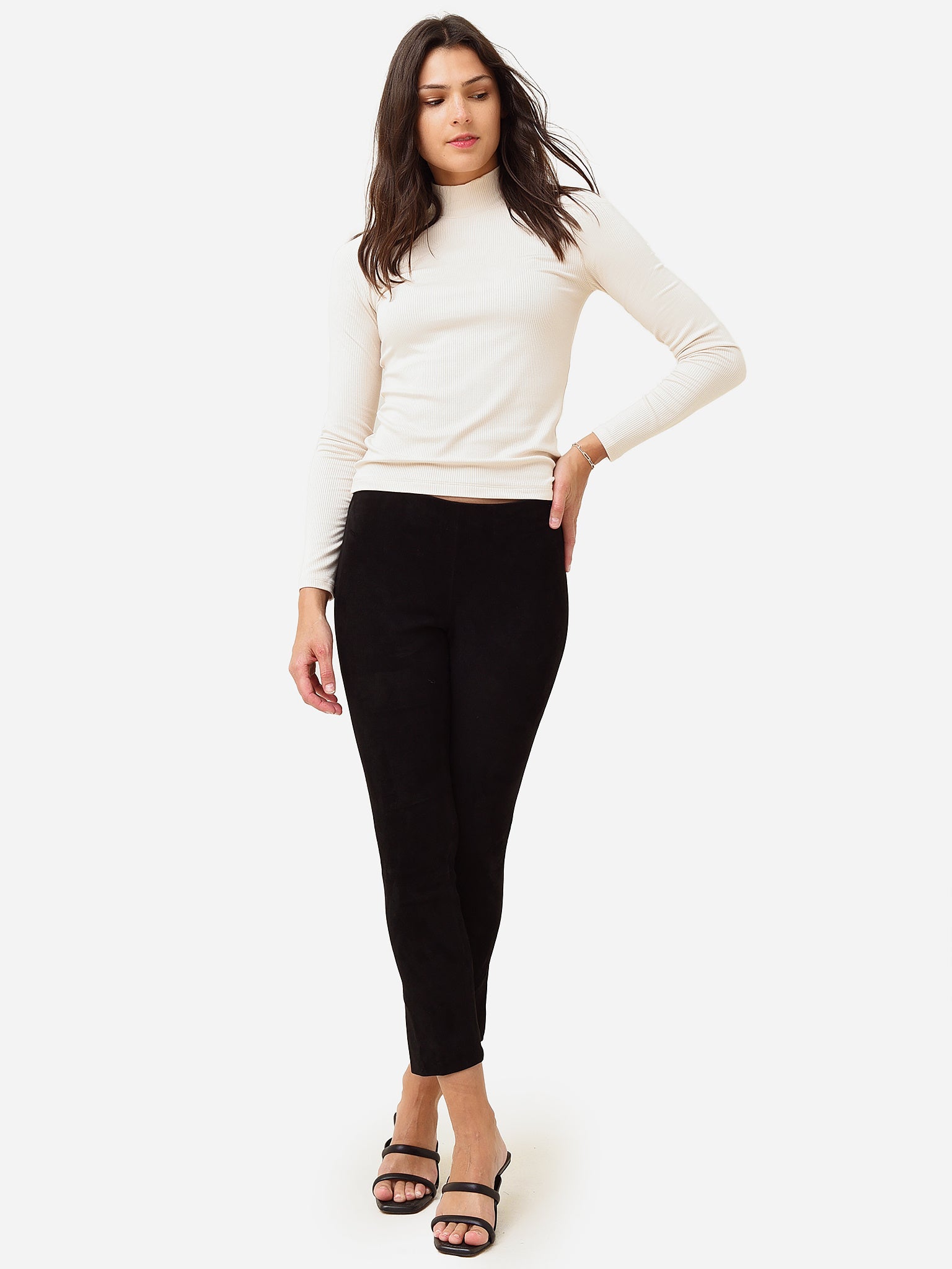 Vince hotsell suede leggings