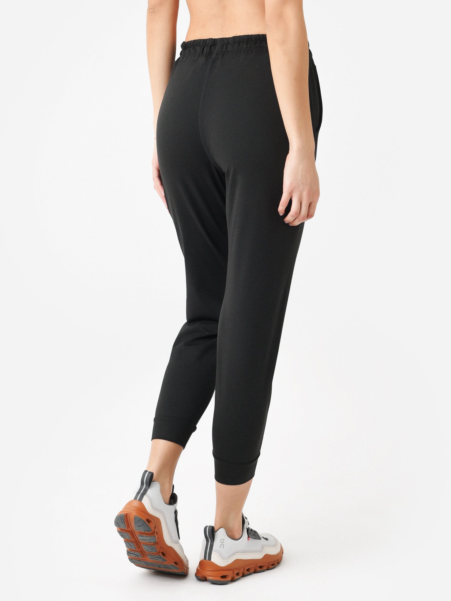 Fit Review! Vuori Clean Elevation Shorty & Performance Jogger