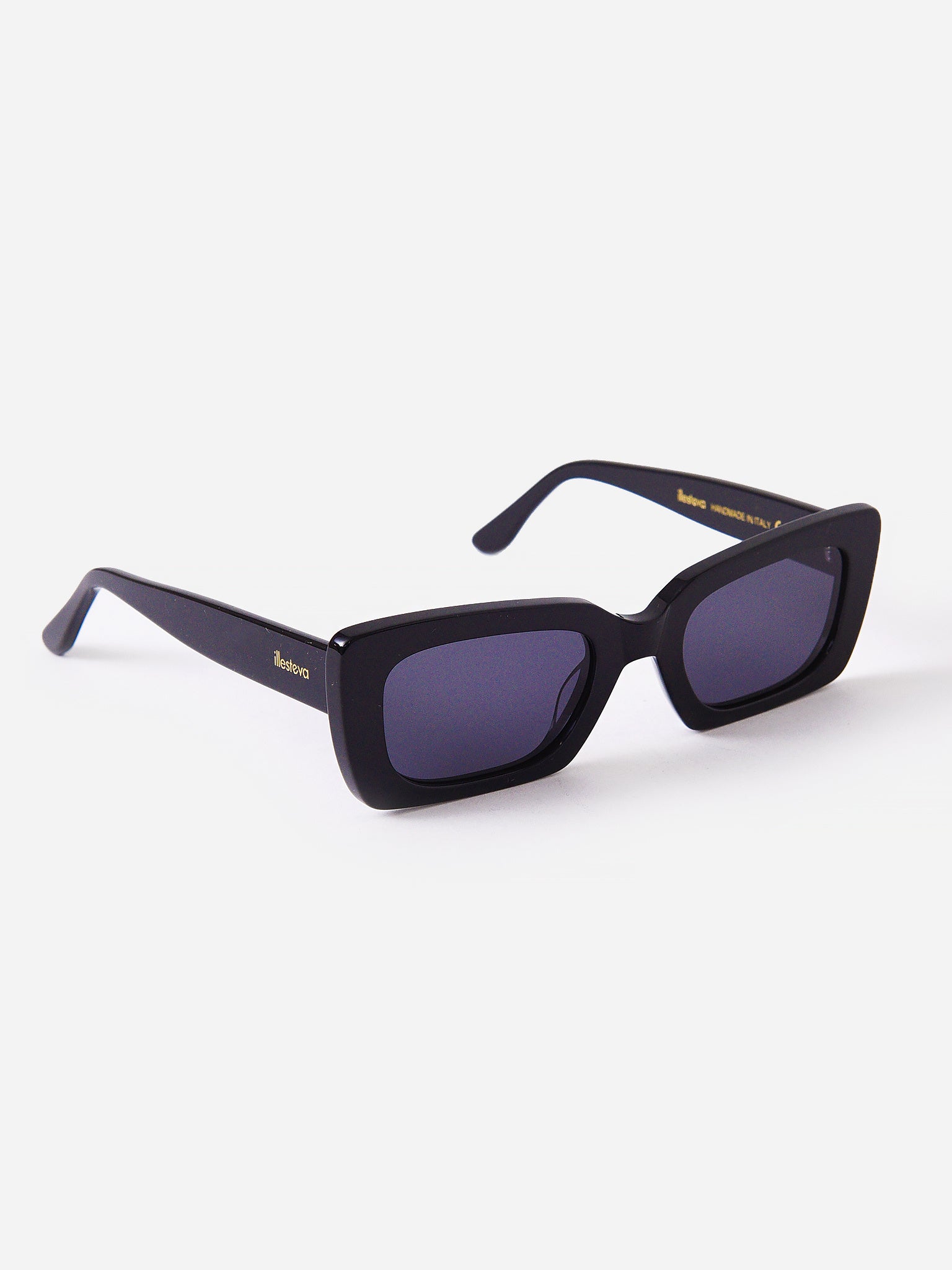 Illesteva Wilson Sunglasses Saint Bernard 