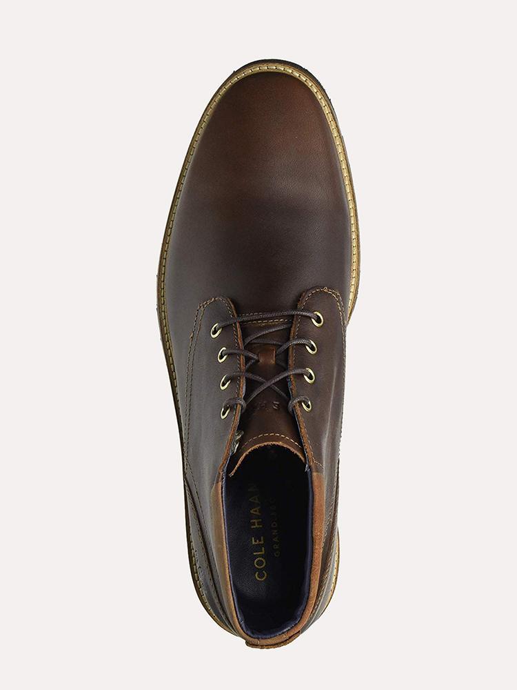 Cole haan men's shop ripley grand chukkas